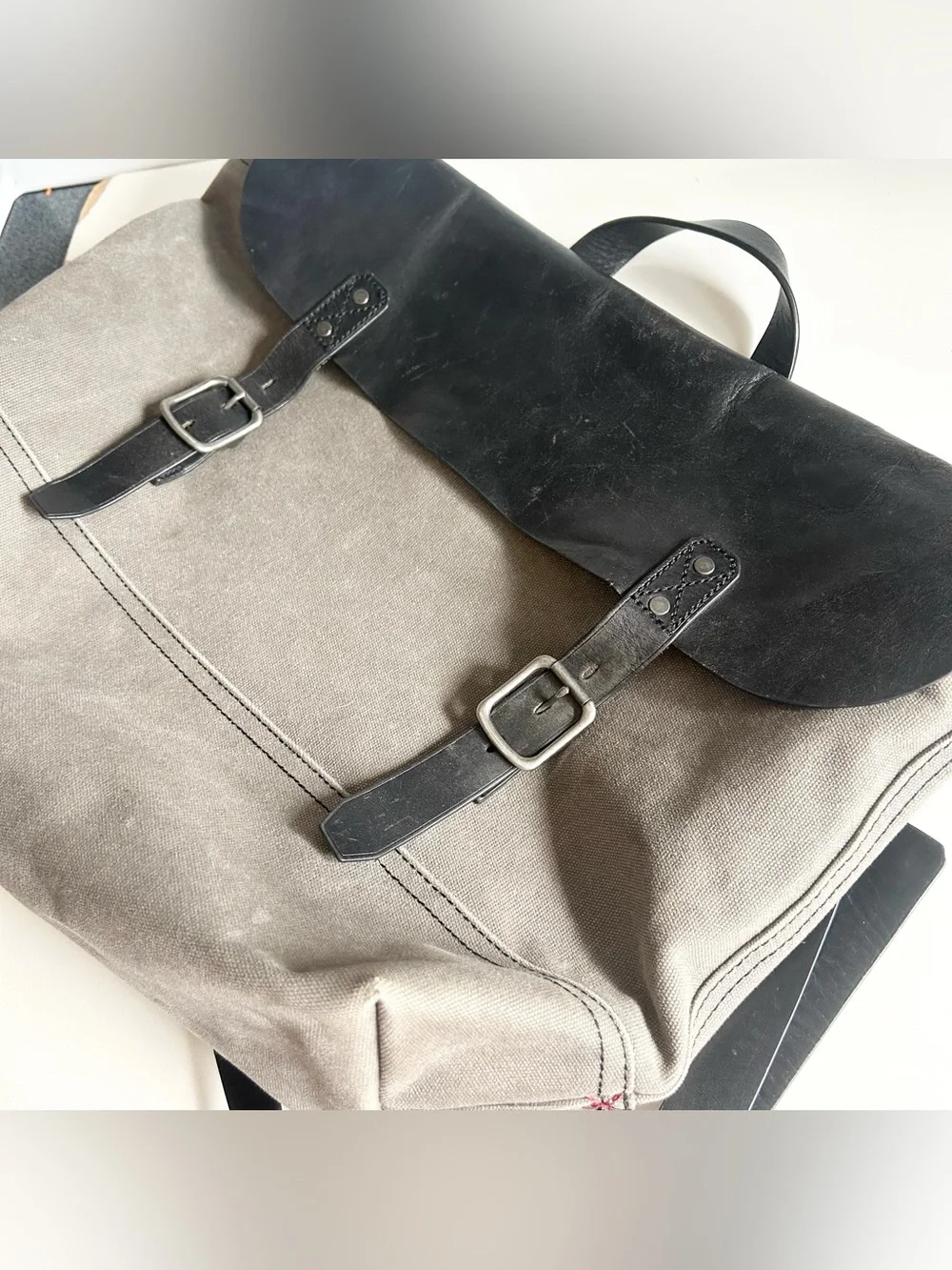 Banana Republic Vintage Style Messenger Bag Tote